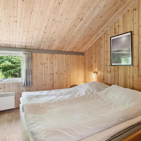 5 Bedroom Lovely In * Oksbol (Syddanmark)