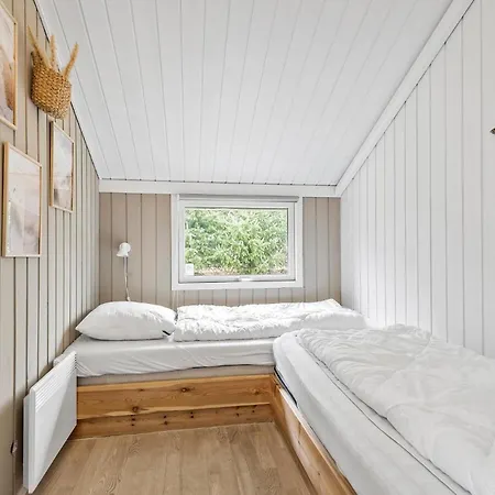 5 Bedroom Lovely In Oksbøl